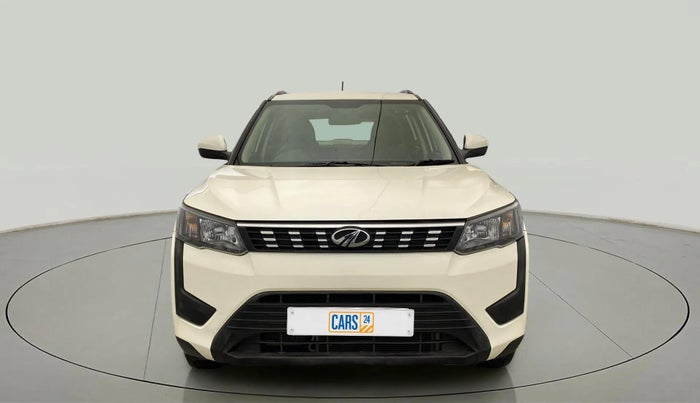 2021 Mahindra XUV300 W6 1.2 PETROL AMT, Petrol, Automatic, 13,528 km, Front
