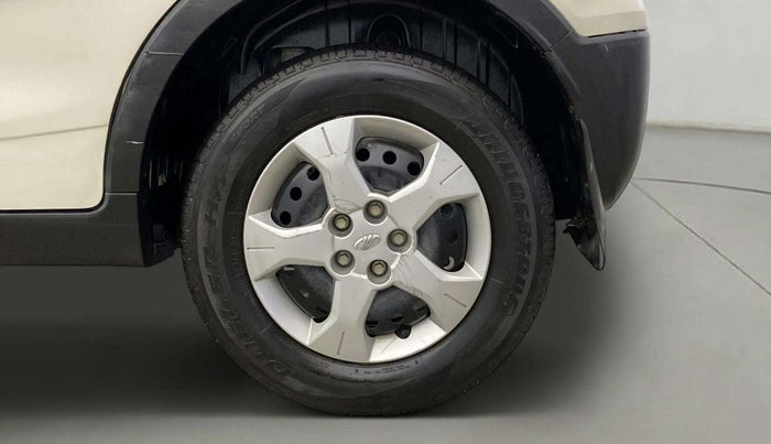 2021 Mahindra XUV300 W6 1.2 PETROL AMT, Petrol, Automatic, 13,528 km, Left Rear Wheel