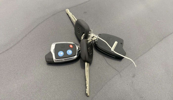 2022 Maruti Alto K10 VXI, Petrol, Manual, 11,768 km, Key Close Up
