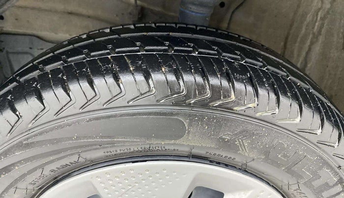 2022 Maruti Alto K10 VXI, Petrol, Manual, 11,768 km, Left Front Tyre Tread