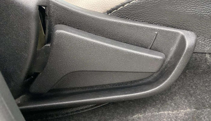 2022 Maruti Alto K10 VXI, Petrol, Manual, 11,768 km, Driver Side Adjustment Panel