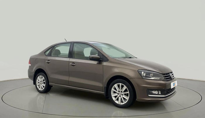 2015 Volkswagen Vento HIGHLINE PETROL AT, Petrol, Automatic, 76,622 km, Right Front Diagonal