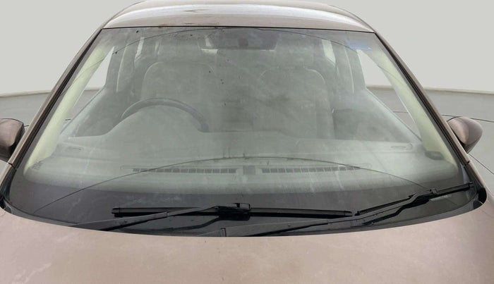 2015 Volkswagen Vento HIGHLINE PETROL AT, Petrol, Automatic, 76,622 km, Front Windshield