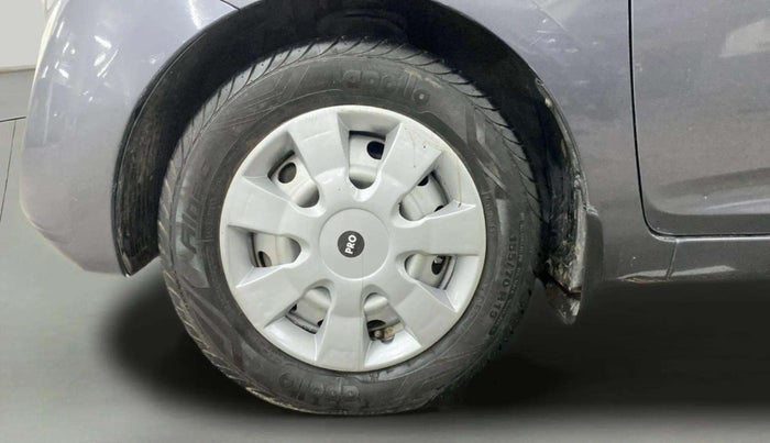 2017 Hyundai Eon ERA PLUS (O), Petrol, Manual, 23,725 km, Left Front Wheel