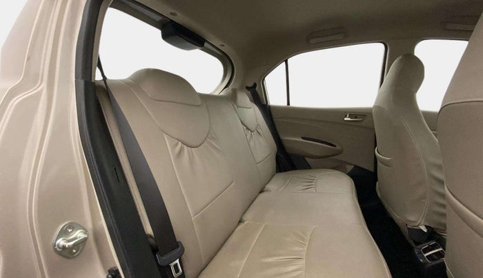 2019 Hyundai NEW SANTRO ASTA MT, Petrol, Manual, 25,974 km, Right Side Rear Door Cabin