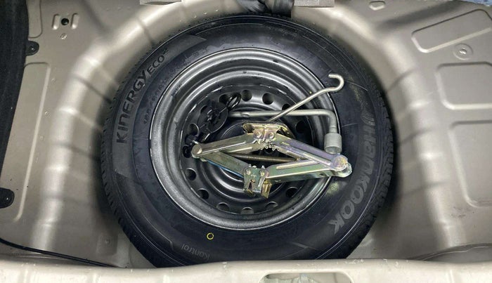 2019 Hyundai NEW SANTRO ASTA MT, Petrol, Manual, 25,974 km, Spare Tyre