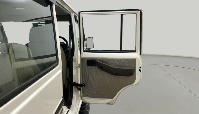 2021 Mahindra Bolero B6 (O), Diesel, Manual, 1,16,364 km, RHS Rear Door
