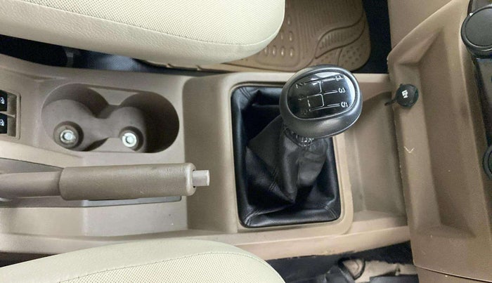 2021 Mahindra Bolero B6 (O), Diesel, Manual, 1,16,364 km, Gear Lever