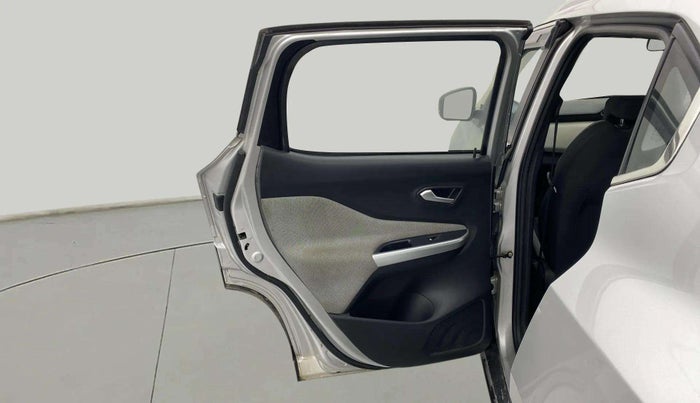 2021 Nissan MAGNITE XL TURBO CVT, Petrol, Automatic, 31,706 km, LHS Rear Door