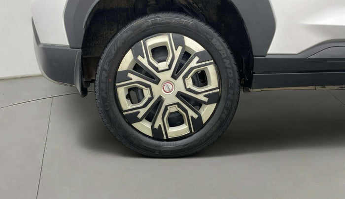 2021 Nissan MAGNITE XL TURBO CVT, Petrol, Automatic, 31,706 km, Right Rear Wheel