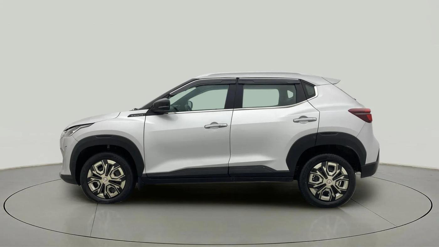 2021 Nissan MAGNITE XL TURBO CVT, Petrol, Automatic, 31,711 km, Left Side