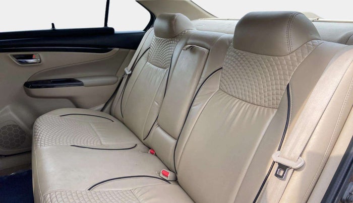 2017 Maruti Ciaz ZETA 1.4  AT PETROL, Petrol, Automatic, 65,154 km, Right Side Rear Door Cabin