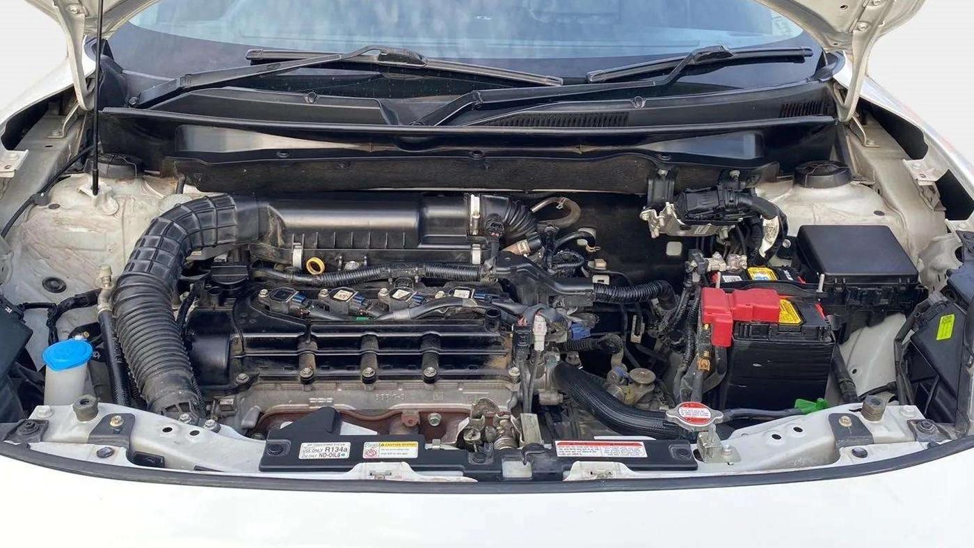 2020 Maruti Swift LXI, Petrol, Manual, 35,223 km, Open Bonet