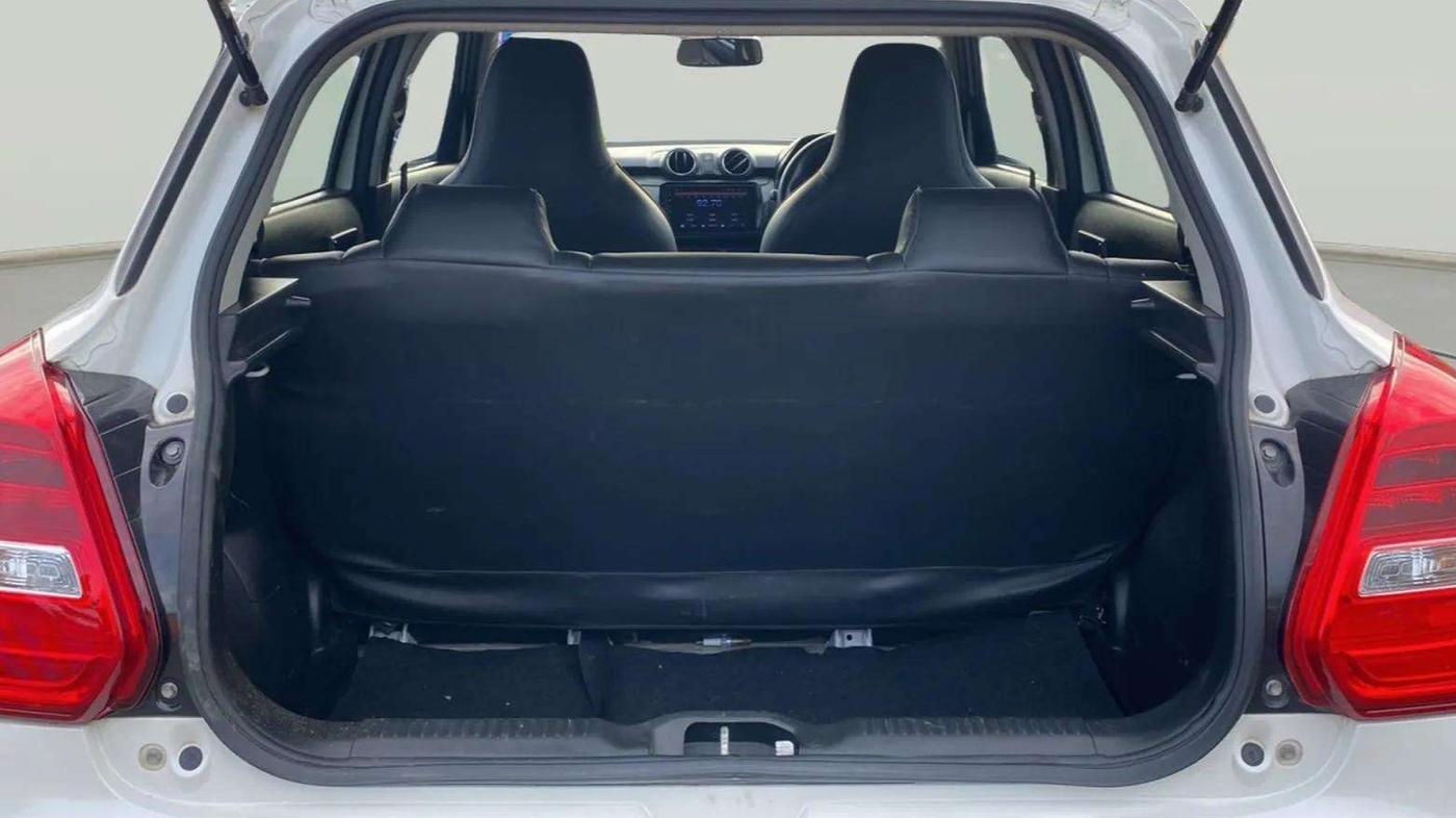 2020 Maruti Swift LXI, Petrol, Manual, 35,223 km, Boot Inside