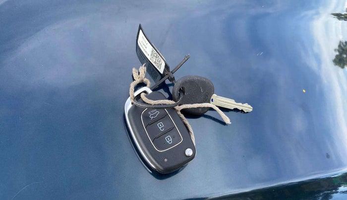 2021 Hyundai GRAND I10 NIOS SPORTZ 1.2 KAPPA VTVT, Petrol, Manual, 67,210 km, Key Close Up