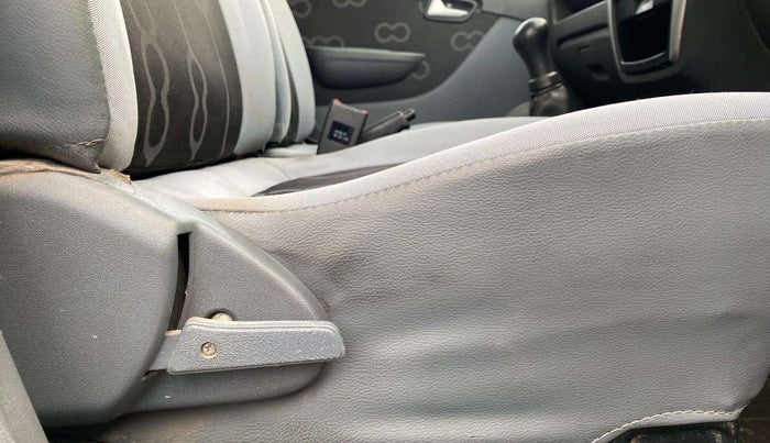 2014 Maruti Alto 800 VXI, Petrol, Manual, 41,297 km, Driver Side Adjustment Panel