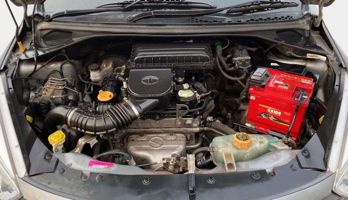 2019 Tata Tiago XZ PETROL, Petrol, Manual, 30,380 km, Open Bonet