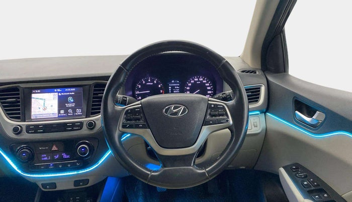 2018 Hyundai Verna 1.6 VTVT SX O, Petrol, Manual, 50,968 km, Steering Wheel Close Up