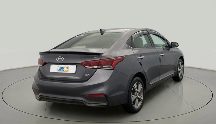 2018 Hyundai Verna 1.6 VTVT SX O, Petrol, Manual, 50,968 km, Right Back Diagonal