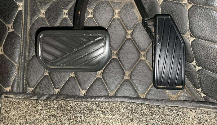 2019 Maruti Baleno ZETA CVT PETROL 1.2, Petrol, Automatic, 72,031 km, Pedals
