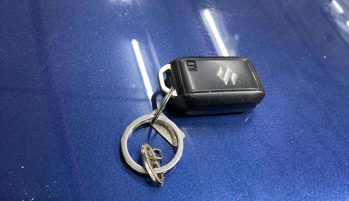 2019 Maruti Baleno ZETA CVT PETROL 1.2, Petrol, Automatic, 72,031 km, Key Close Up