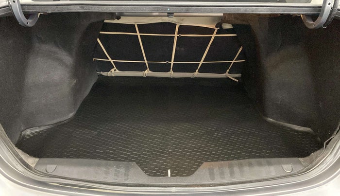 2018 Maruti Ciaz ZETA 1.4  AT PETROL, Petrol, Automatic, 51,072 km, Boot Inside