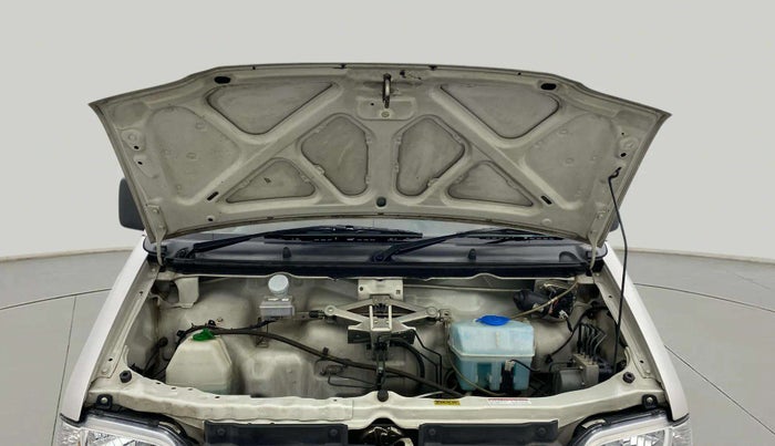 2022 Maruti Eeco 5 STR AC (O), Petrol, Manual, 34,344 km, Open Bonet