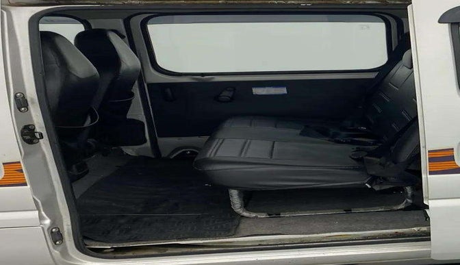 2022 Maruti Eeco 5 STR AC (O), Petrol, Manual, 34,344 km, RHS Rear Door