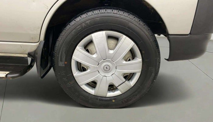 2022 Maruti Eeco 5 STR AC (O), Petrol, Manual, 34,344 km, Right Front Wheel