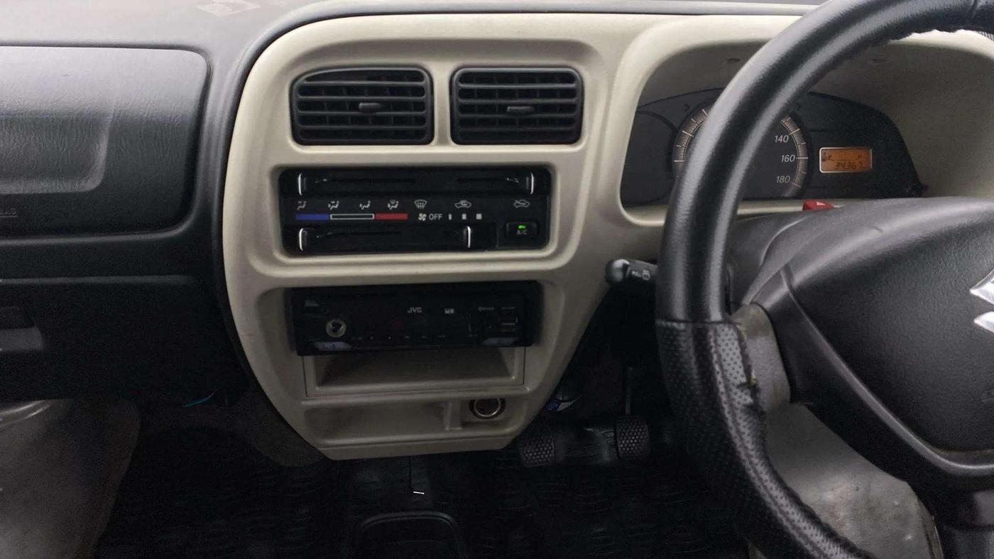 2022 Maruti Eeco 5 STR AC (O), Petrol, Manual, 34,344 km, Air Conditioner