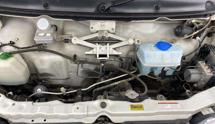 2022 Maruti Eeco 5 STR AC (O), Petrol, Manual, 34,344 km, Engine View