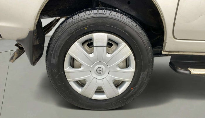 2022 Maruti Eeco 5 STR AC (O), Petrol, Manual, 34,344 km, Right Rear Wheel