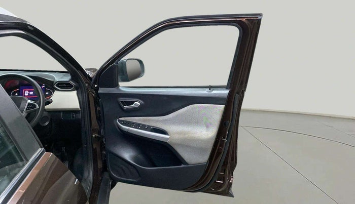 2021 Nissan MAGNITE XV MT, Petrol, Manual, 14,194 km, RHS Front Door