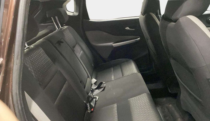 2021 Nissan MAGNITE XV MT, Petrol, Manual, 14,194 km, Right Side Rear Door Cabin