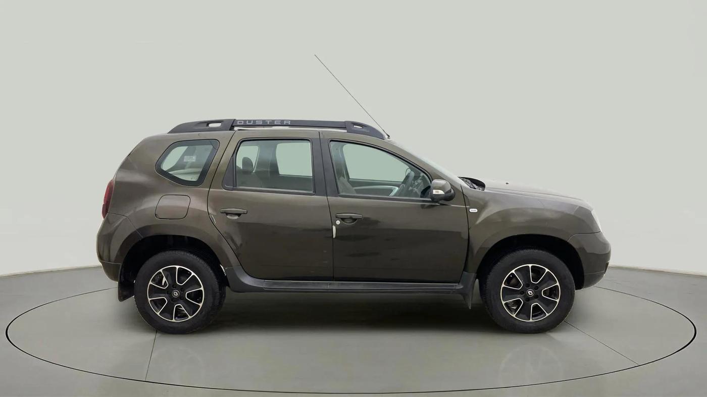 2019 Renault Duster 110 PS RXS 4X2 AMT DIESEL, Diesel, Automatic, 53,550 km, Right Side View