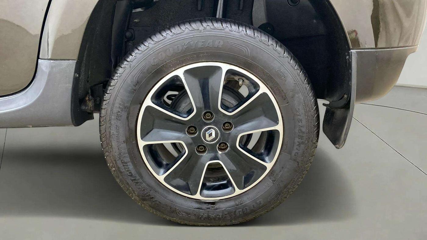2019 Renault Duster 110 PS RXS 4X2 AMT DIESEL, Diesel, Automatic, 53,550 km, Left Rear Wheel