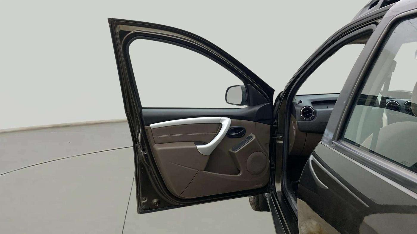 2019 Renault Duster 110 PS RXS 4X2 AMT DIESEL, Diesel, Automatic, 53,550 km, LHS Front Door