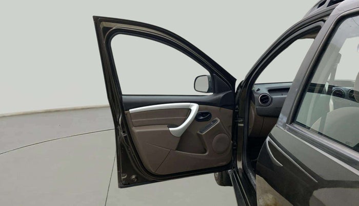 2019 Renault Duster 110 PS RXS 4X2 AMT DIESEL, Diesel, Automatic, 53,452 km, LHS Front Door