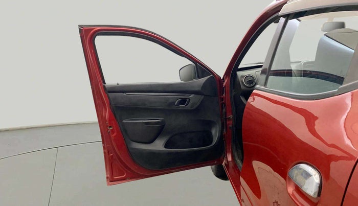2019 Renault Kwid RXL, Petrol, Manual, 62,367 km, LHS Front Door