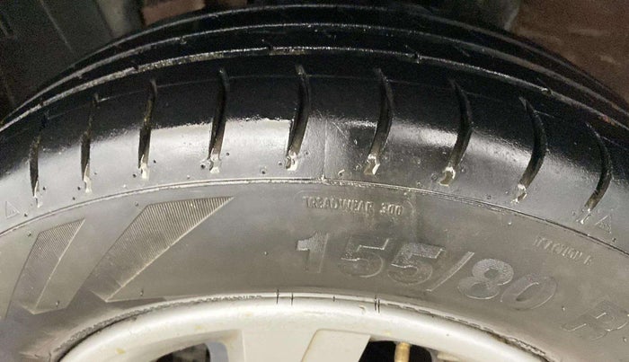 2019 Renault Kwid RXL, Petrol, Manual, 62,367 km, Left Rear Tyre Tread
