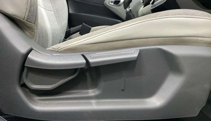2022 Hyundai GRAND I10 NIOS SPORTZ 1.2 KAPPA VTVT CNG, CNG, Manual, 22,259 km, Driver Side Adjustment Panel