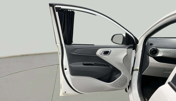 2022 Hyundai GRAND I10 NIOS SPORTZ 1.2 KAPPA VTVT CNG, CNG, Manual, 22,259 km, LHS Front Door
