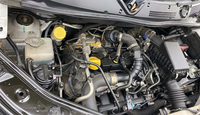 2022 Nissan MAGNITE XV TURBO CVT, Petrol, Automatic, 31,413 km, Engine View - Right