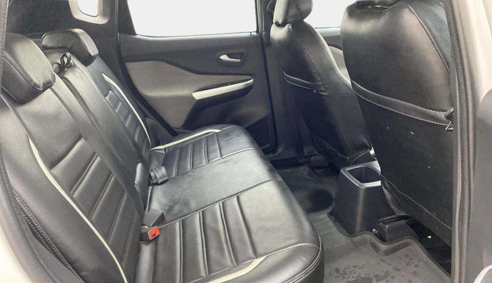 2022 Nissan MAGNITE XV TURBO CVT, Petrol, Automatic, 31,413 km, Right Side Rear Door Cabin