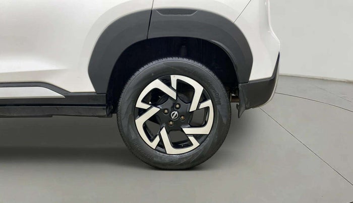 2022 Nissan MAGNITE XV TURBO CVT, Petrol, Automatic, 31,413 km, Left Rear Wheel