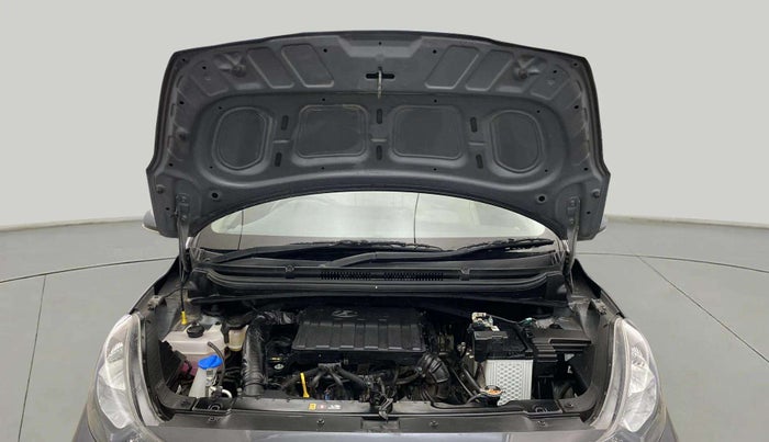2024 Hyundai AURA SX 1.2 CNG, CNG, Manual, 18,810 km, Open Bonet