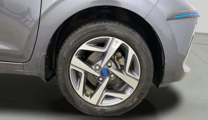 2024 Hyundai AURA SX 1.2 CNG, CNG, Manual, 18,810 km, Right Front Wheel