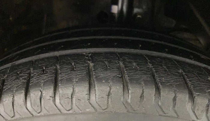 2018 Maruti Dzire ZXI PLUS AMT, Petrol, Automatic, 48,896 km, Right Front Tyre Tread