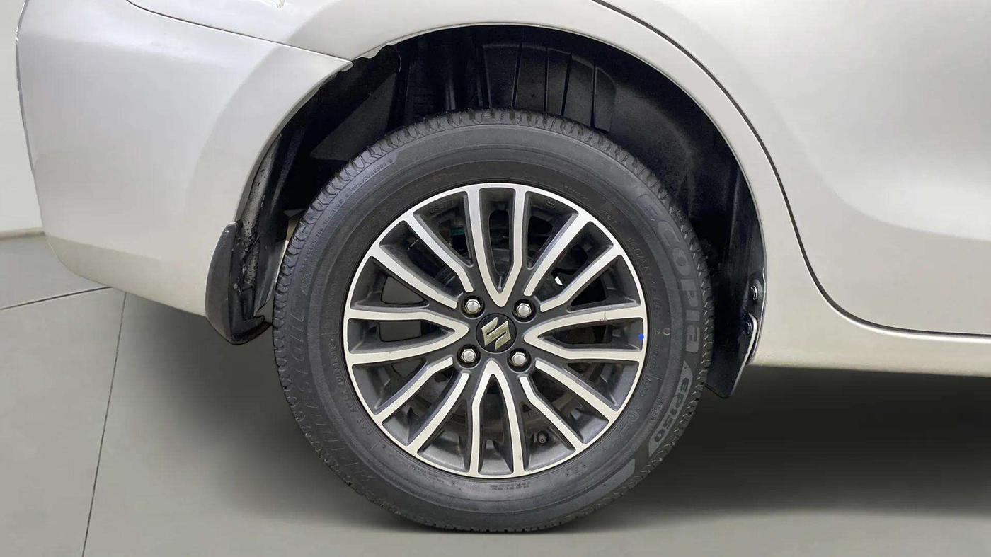 2018 Maruti Dzire ZXI PLUS AMT, Petrol, Automatic, 48,896 km, Right Rear Wheel