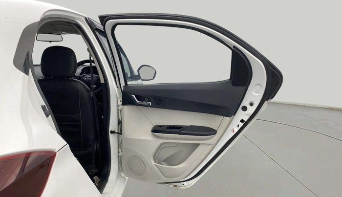 2023 Tata Tiago XZ PLUS CNG, CNG, Manual, 51,912 km, RHS Rear Door